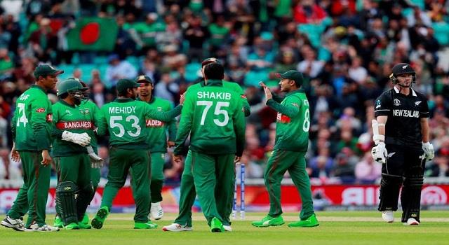 সেই মুশফিকের গ্লাভসেই টেইলর